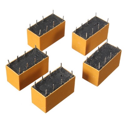 Relay huike hk19f-dc12v-shg 3a - 8 chân