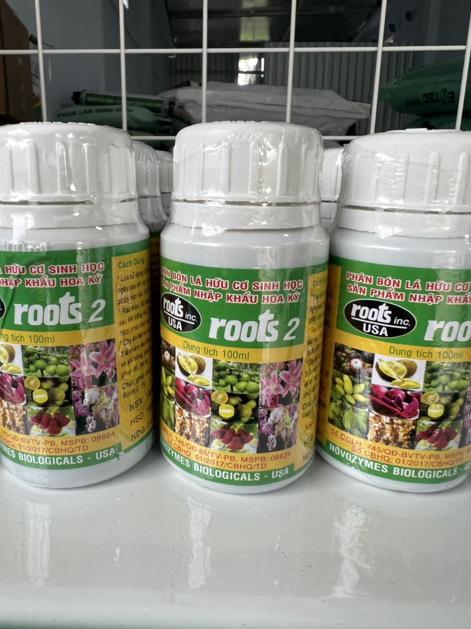 Phân bón lá hữu cơ sinh học ROOTS 2 USA 100ML