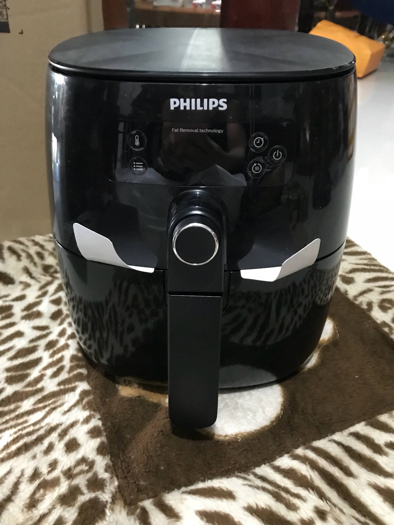 [Trả góp 0%]Nồi chiên không dầu Philips 2.4 lít HD9745