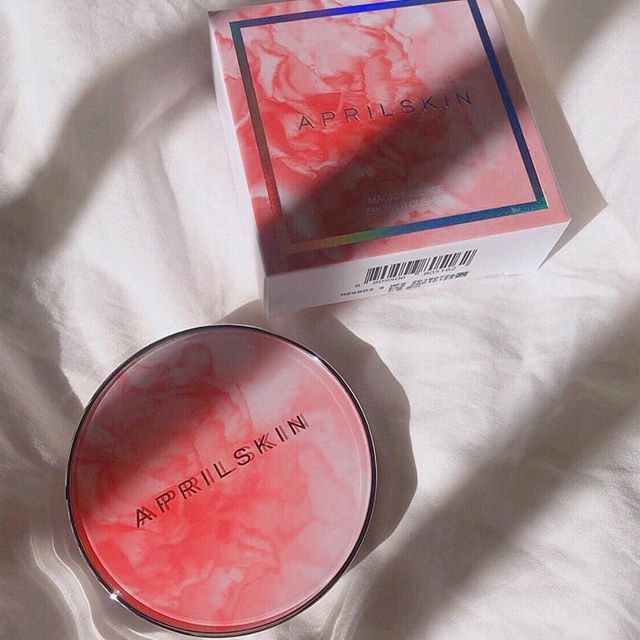 Phấn Nước April Skin Magic Essence Shower Cushion 13gr