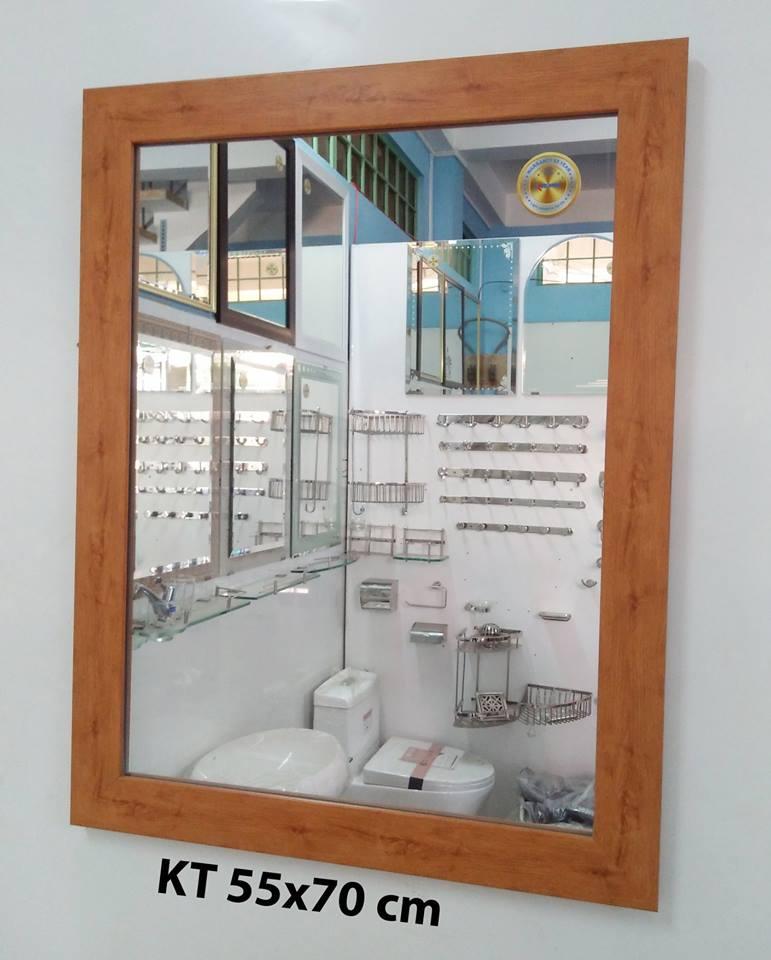 Gương soi Kibath khung viền vân gỗ KT 55x70 cm