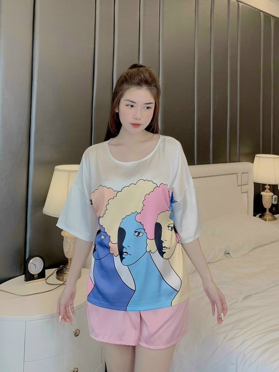 Bộ lụa satin cổ tròn mịn mát dưới 60kg-đt