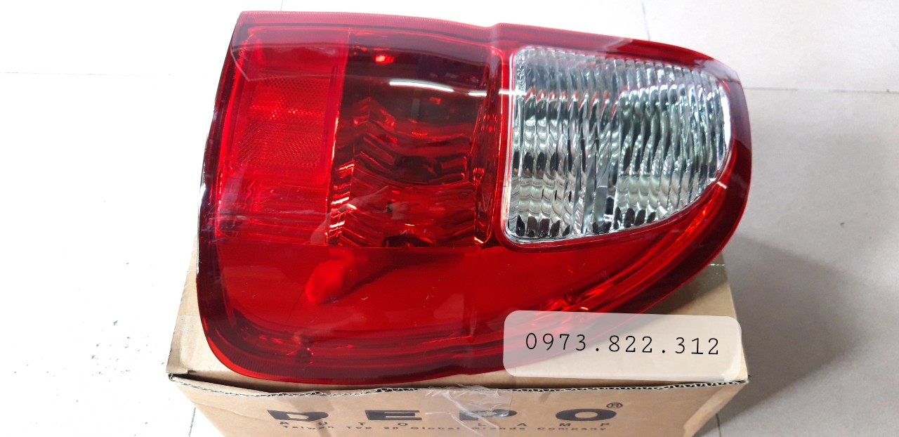 Đèn hậu Isuzu Hilander 03-06 (Vế Trái, Vế Phải, Giá 1 Chiếc) DEPO