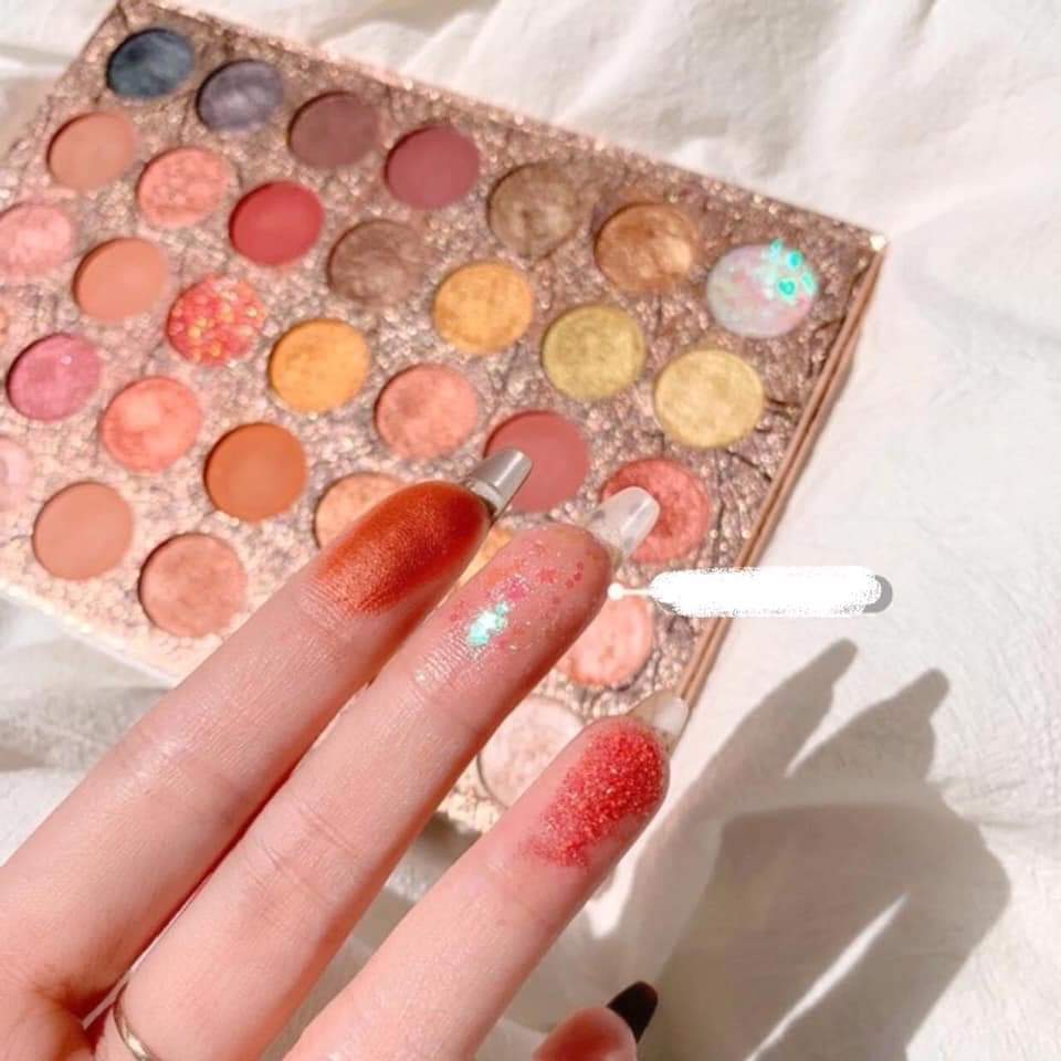 Bảng phấn măt 35 ô DIKALU Coco Venus