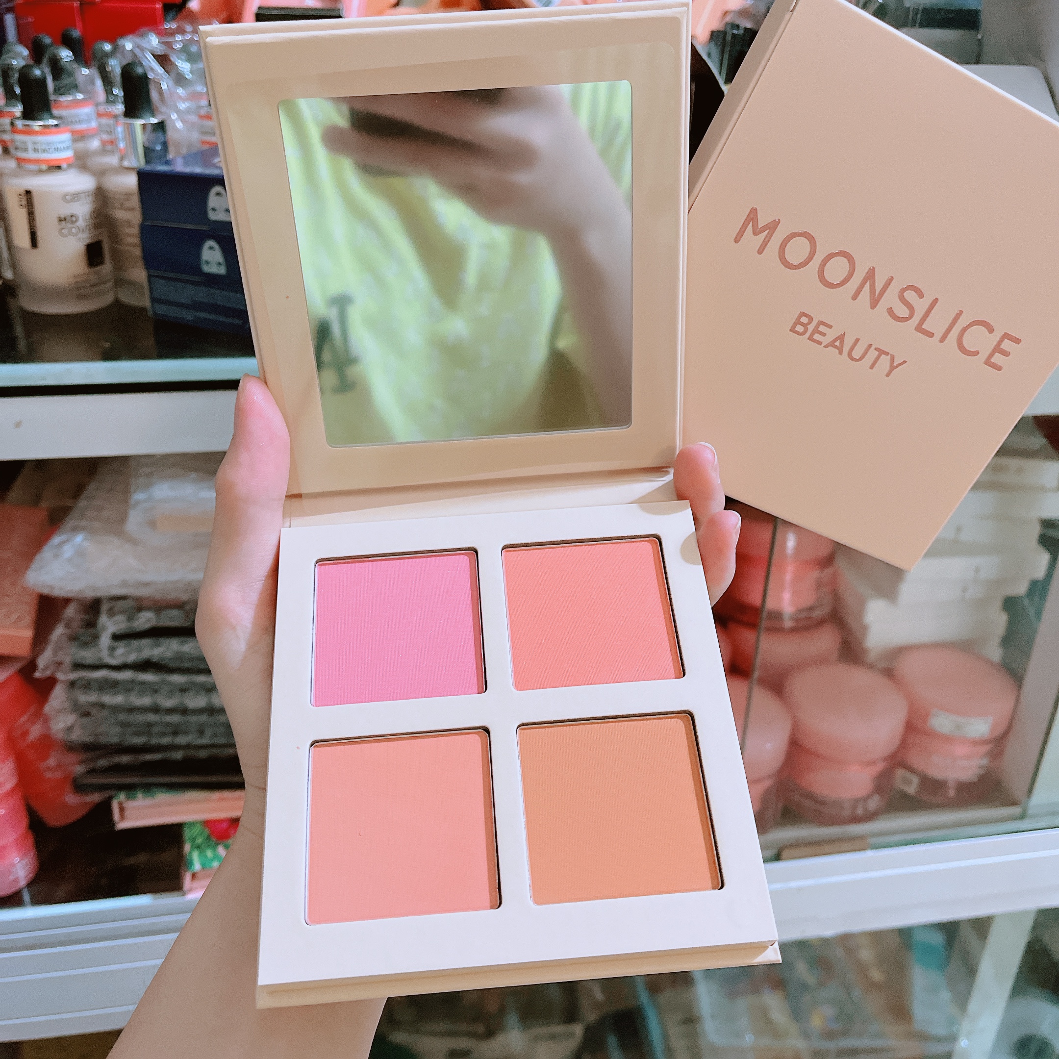 Bảng Má Moon Slice Beauty 4 ô Blushing Moon 21.9g [Chính Hãng]