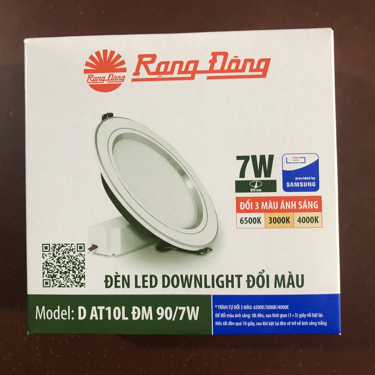 Đèn LED Âm trần Downlight Đổi màu 7W Viền Vàng Rạng Đông