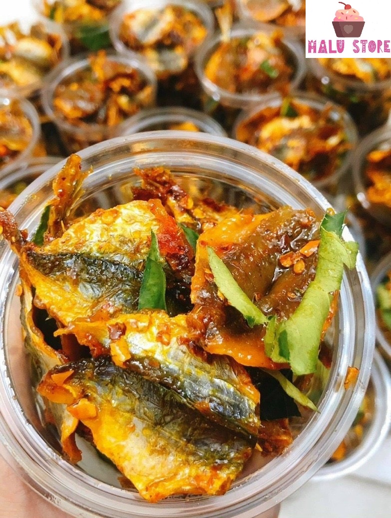[HOT] CÁ CHỈ VÀNG SỐT CAY LÁ CHANH - HỦ 300Gram