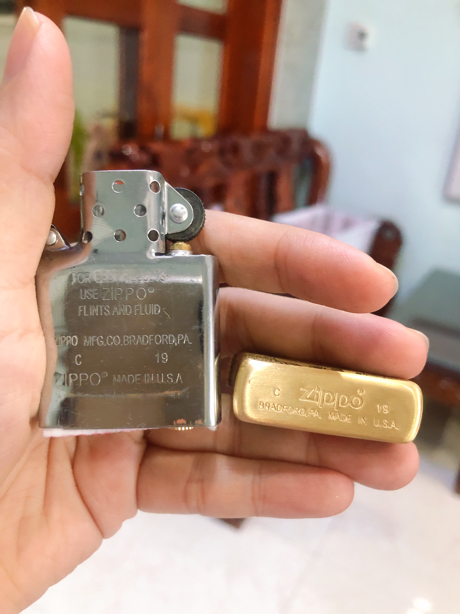 BẬT LỬA ZIPPO MẠ CHROME KHẮC CHÌM 5 MẶT, HÌNH THIẾU NỮ TÓC XOĂN, hàng loại 1 có tem đỏ