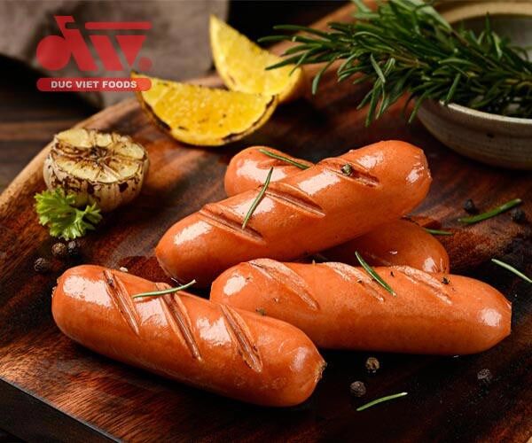 Xúc xích Hotdog Đức Việt gói 500g