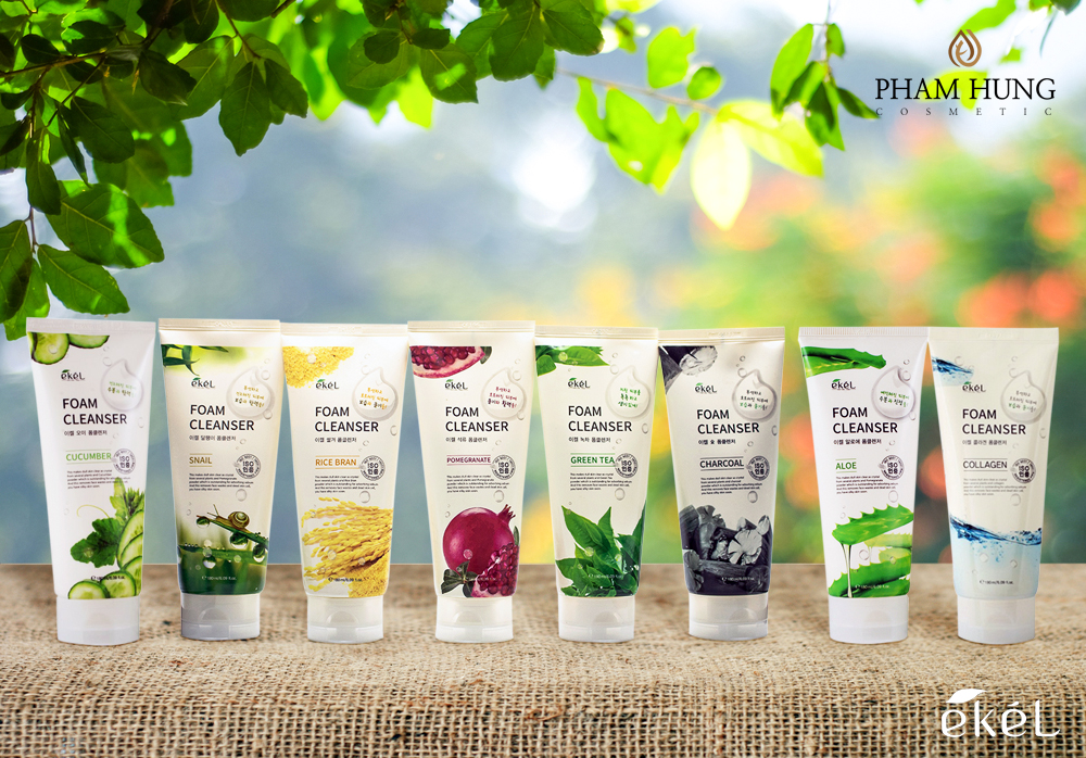 Sữa rửa mặt Ekel 180ml chiết xuất Collagen
