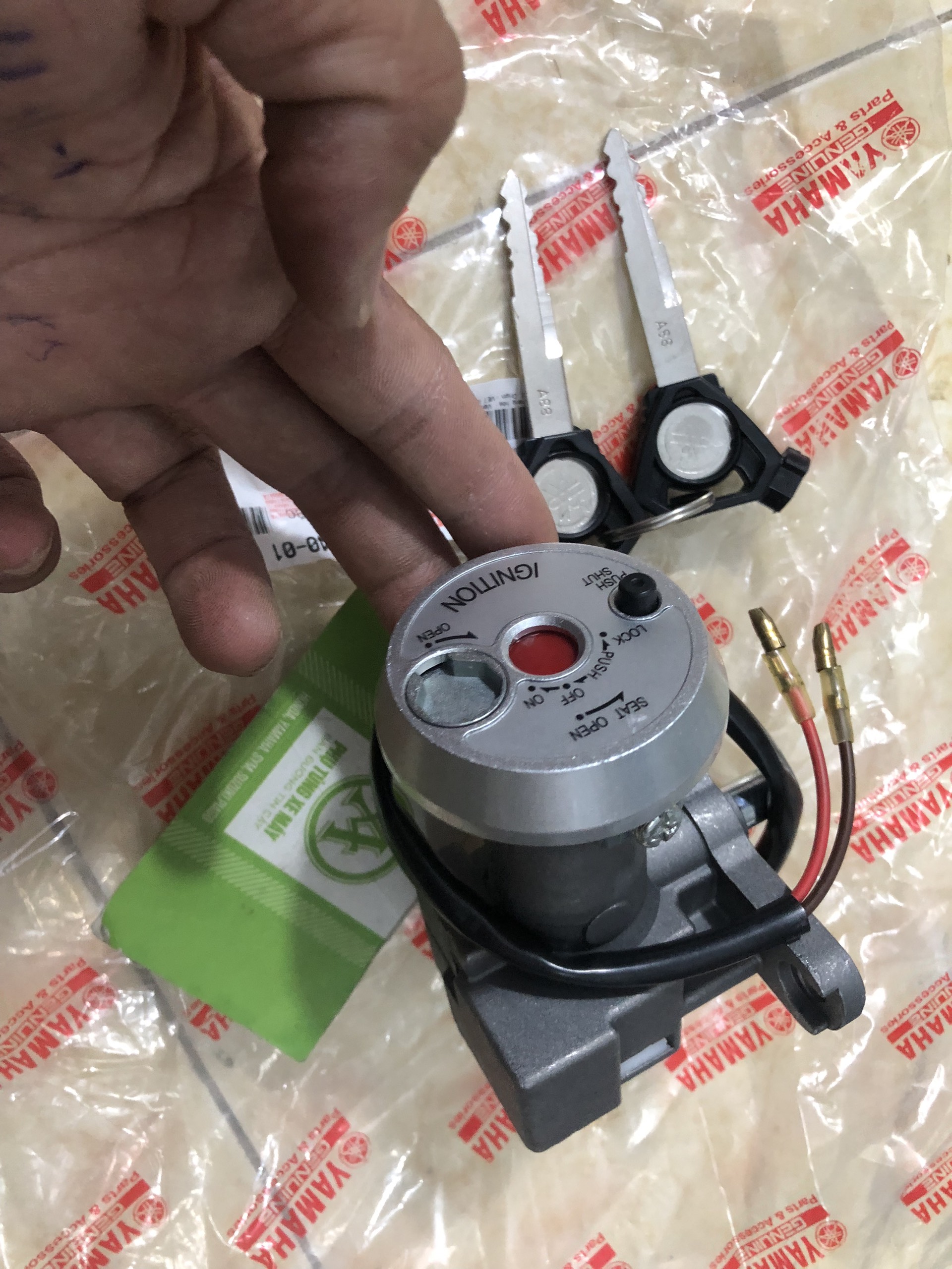 Ổ khóa xe exciter 150