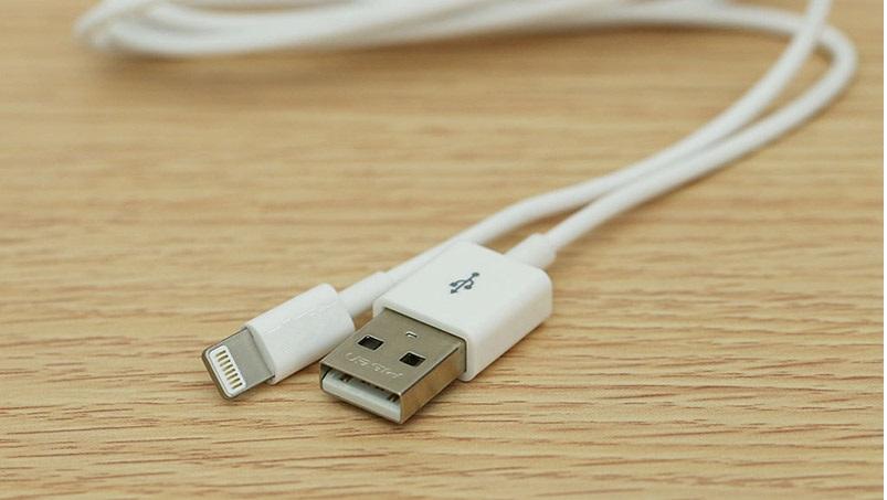 Cáp Sạc Foxconn Cao Cấp Dành Cho iPhone 5, 6, 7, 8, X và IPad
