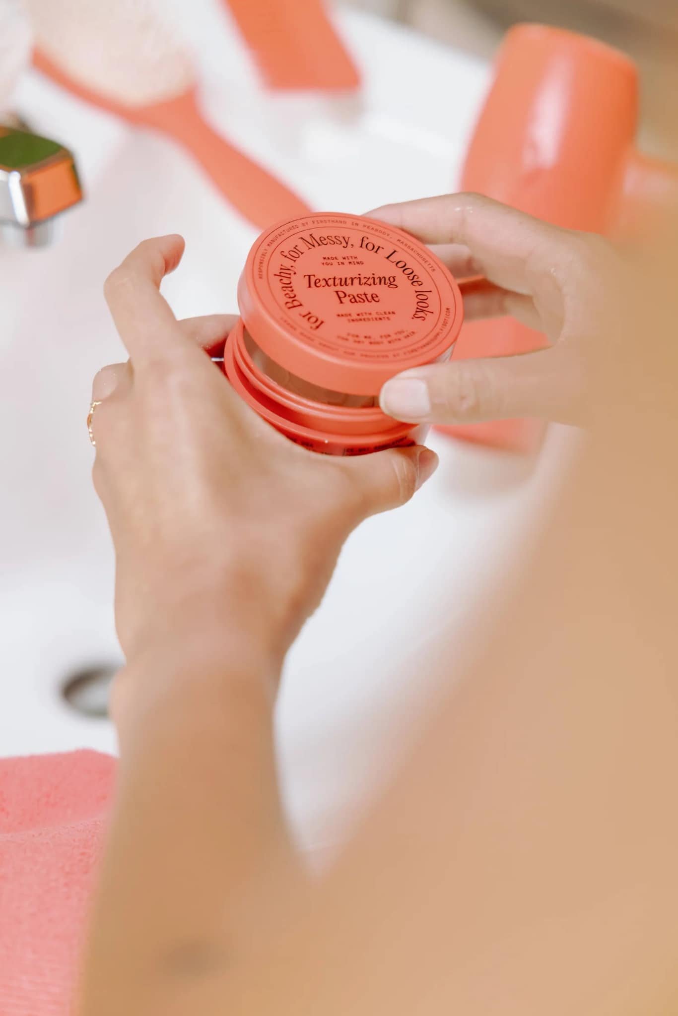 Sáp Vuốt Tóc Firsthand Supply Texturizing Paste 88ml