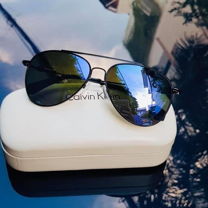 Kính Calvin Klein Avitor bản chống choá
