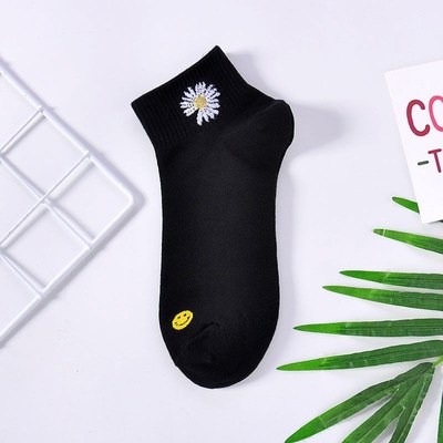 Tất Hoa Cúc Họa Mi GD Hot Trend, Tất Nữ Cổ Ngắn Thêu Hoa Cúc GD