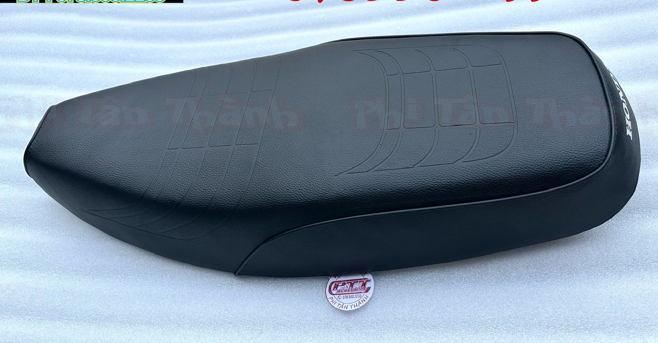 YÊN ( NỆM ) XE DREAM