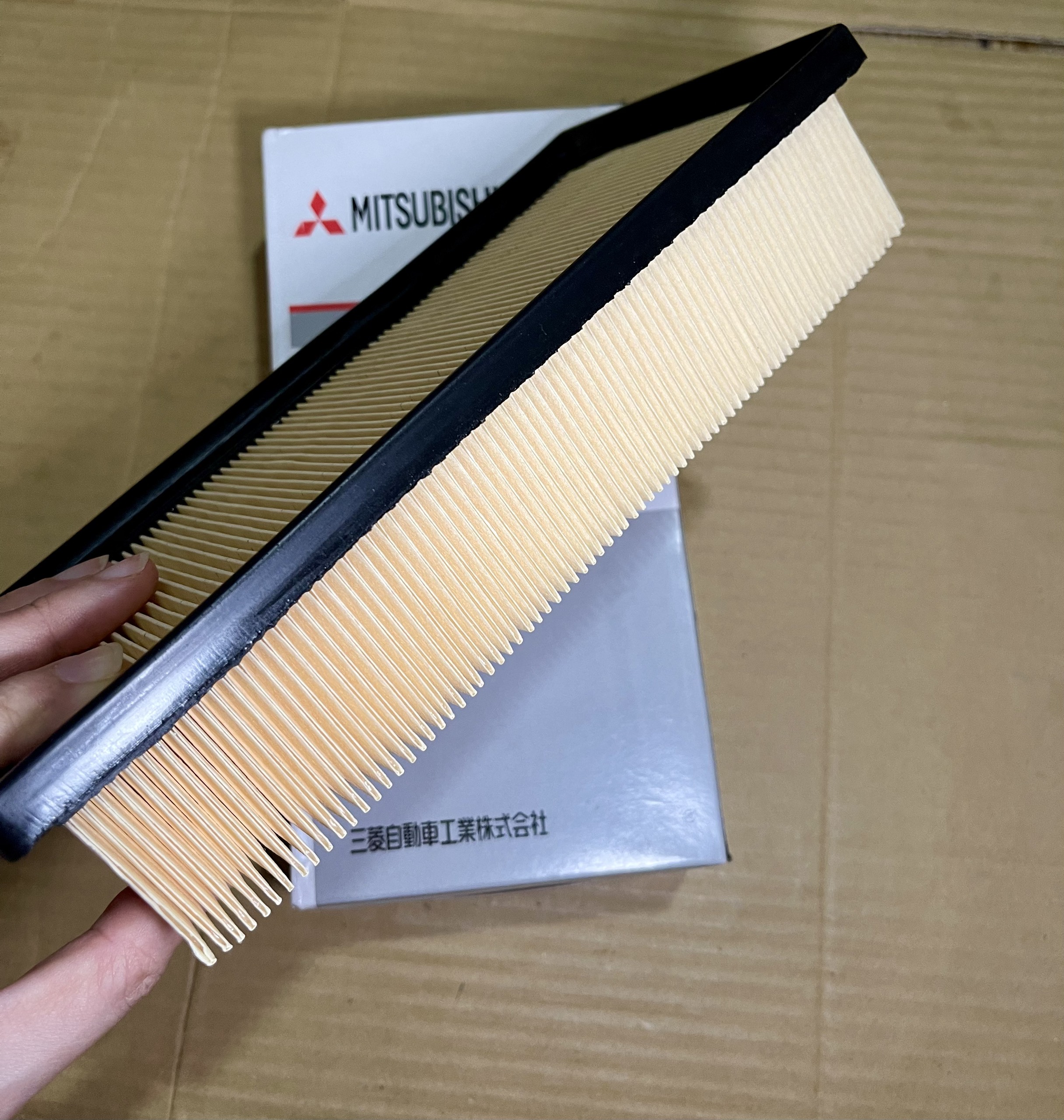 LỌC GIÓ ĐỘNG CƠ MITSUBISHI XPANDER
