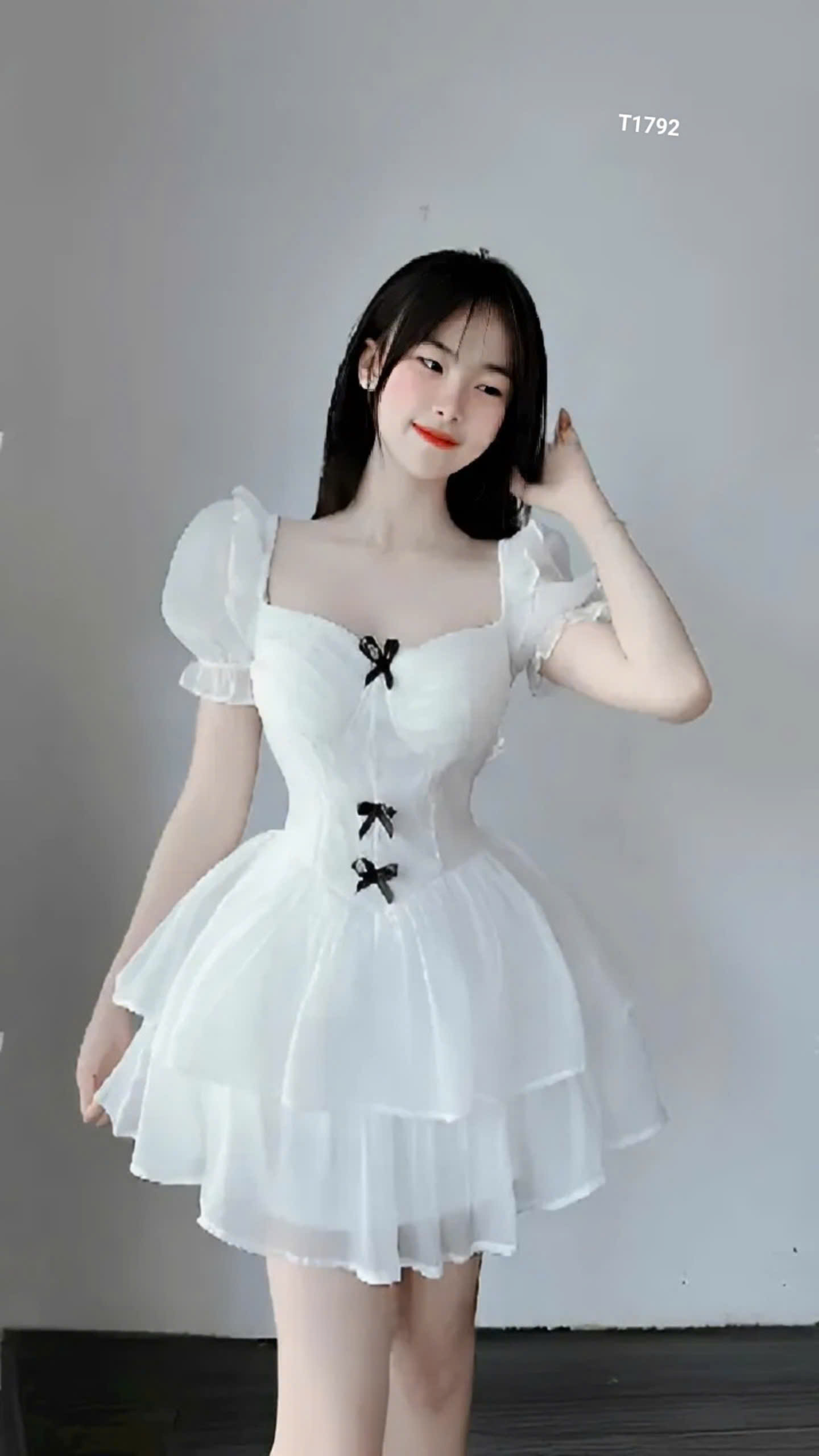 Đầm tay phồng kết nơ 2 tầng có mút ngực có lót tơ nến T1792