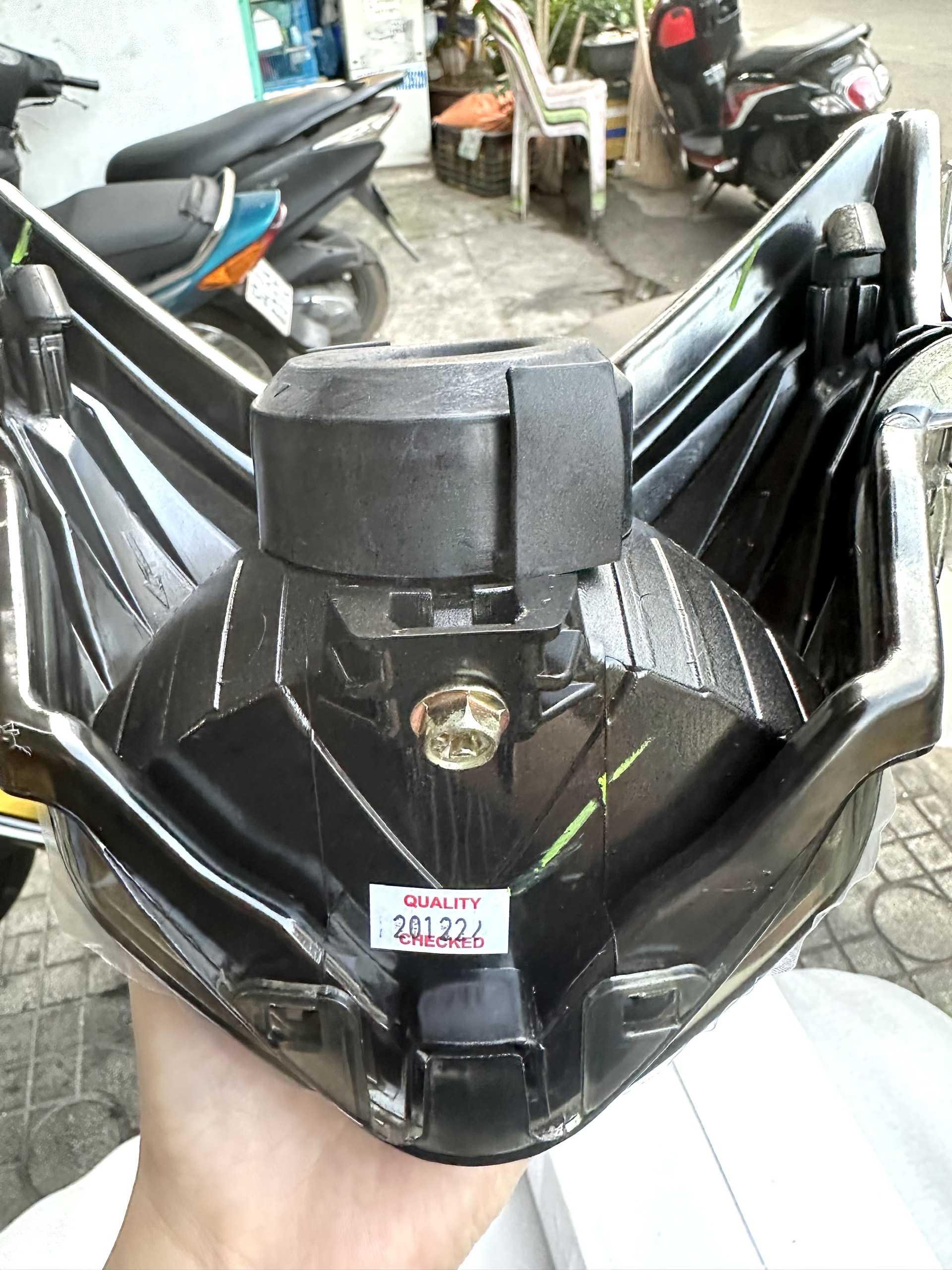 CHOÁ ĐÈN PHA EX135 5S APPI KHÓI