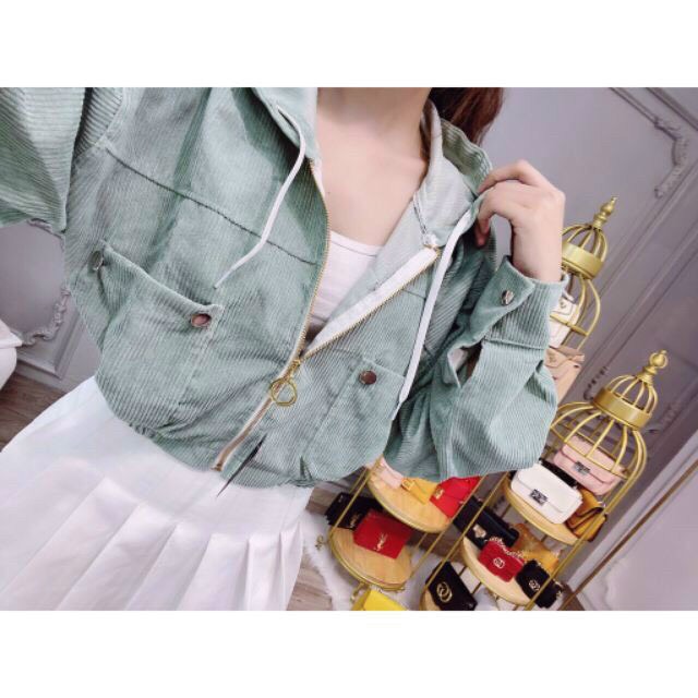 • THỜI TRANG ÁO KHOÁC NHUNG TĂM KIỂU CÁNH DƠI TRƠN có nút túi, vải mềm mịn và đẹp, from chuẩn, không xù, thấm hút mồ hôi tốt