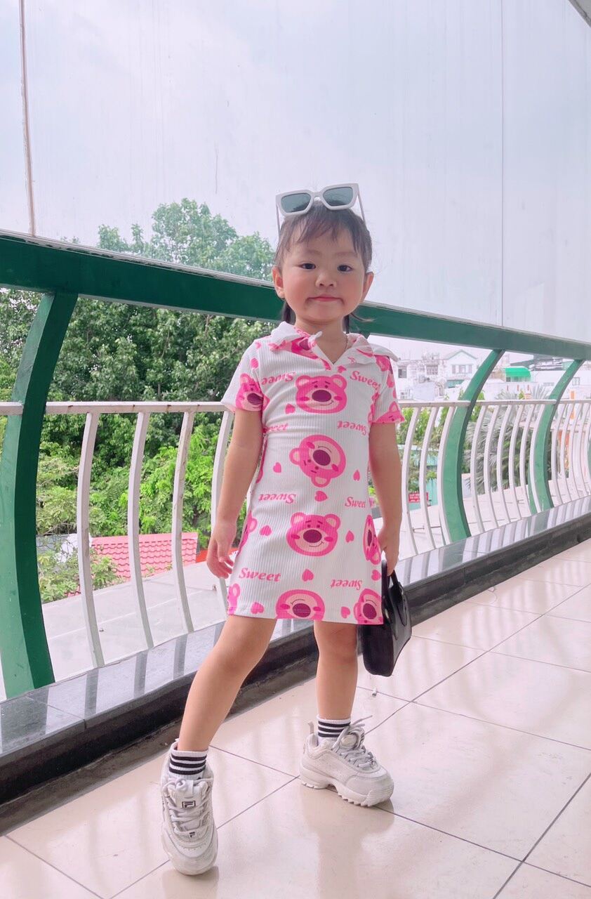 Đầm Body Hở Lưng 2 Màu Cho Bé Gái