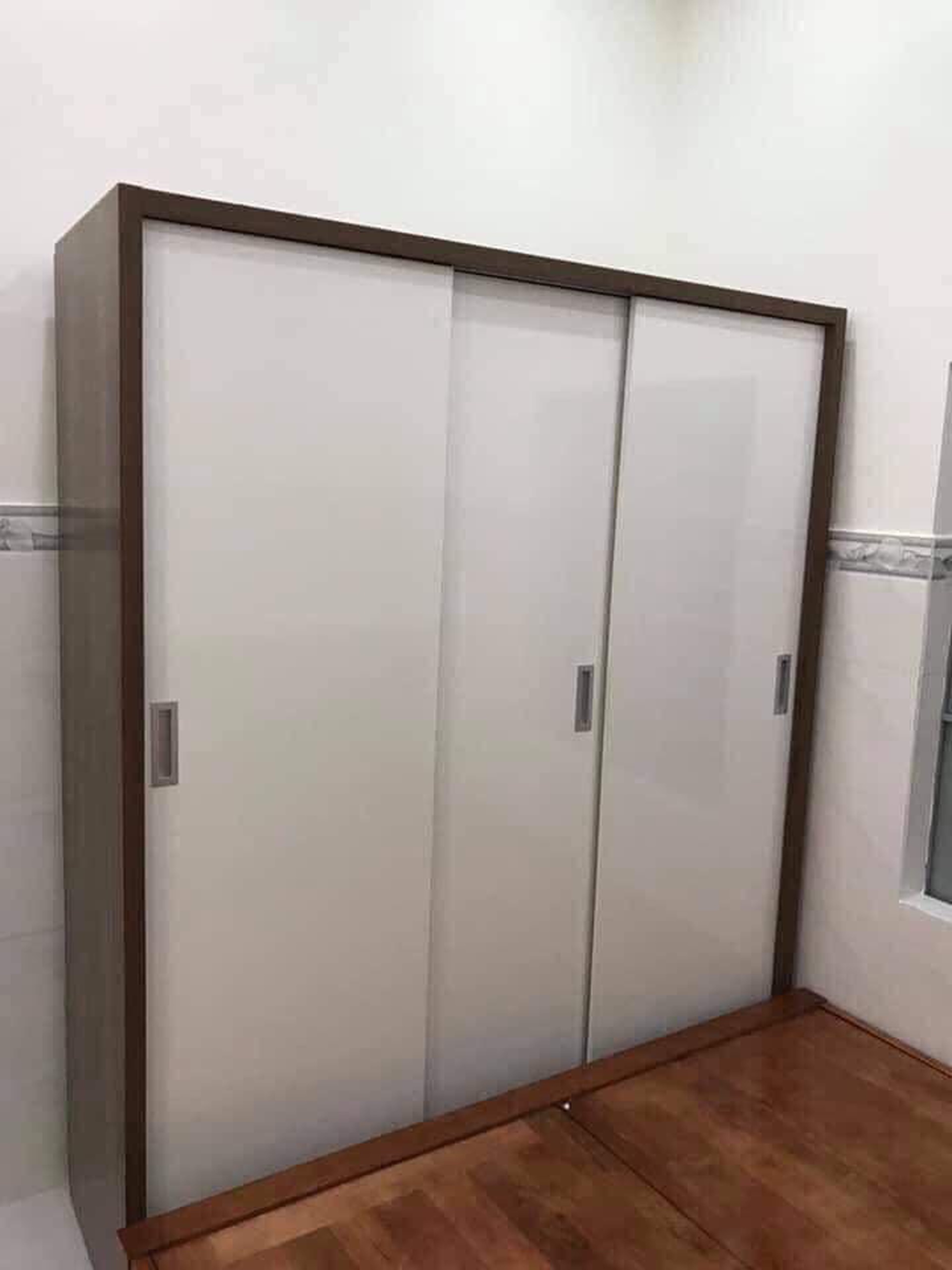 Tủ quần áo 3 cánh lùa 1.6x2m
