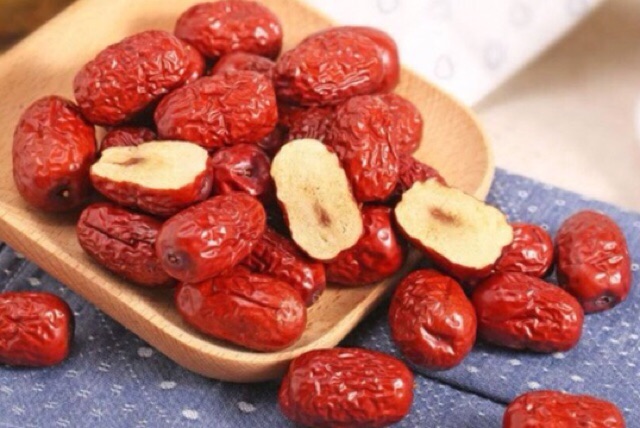 500g táo đỏ tân cương loại ngon