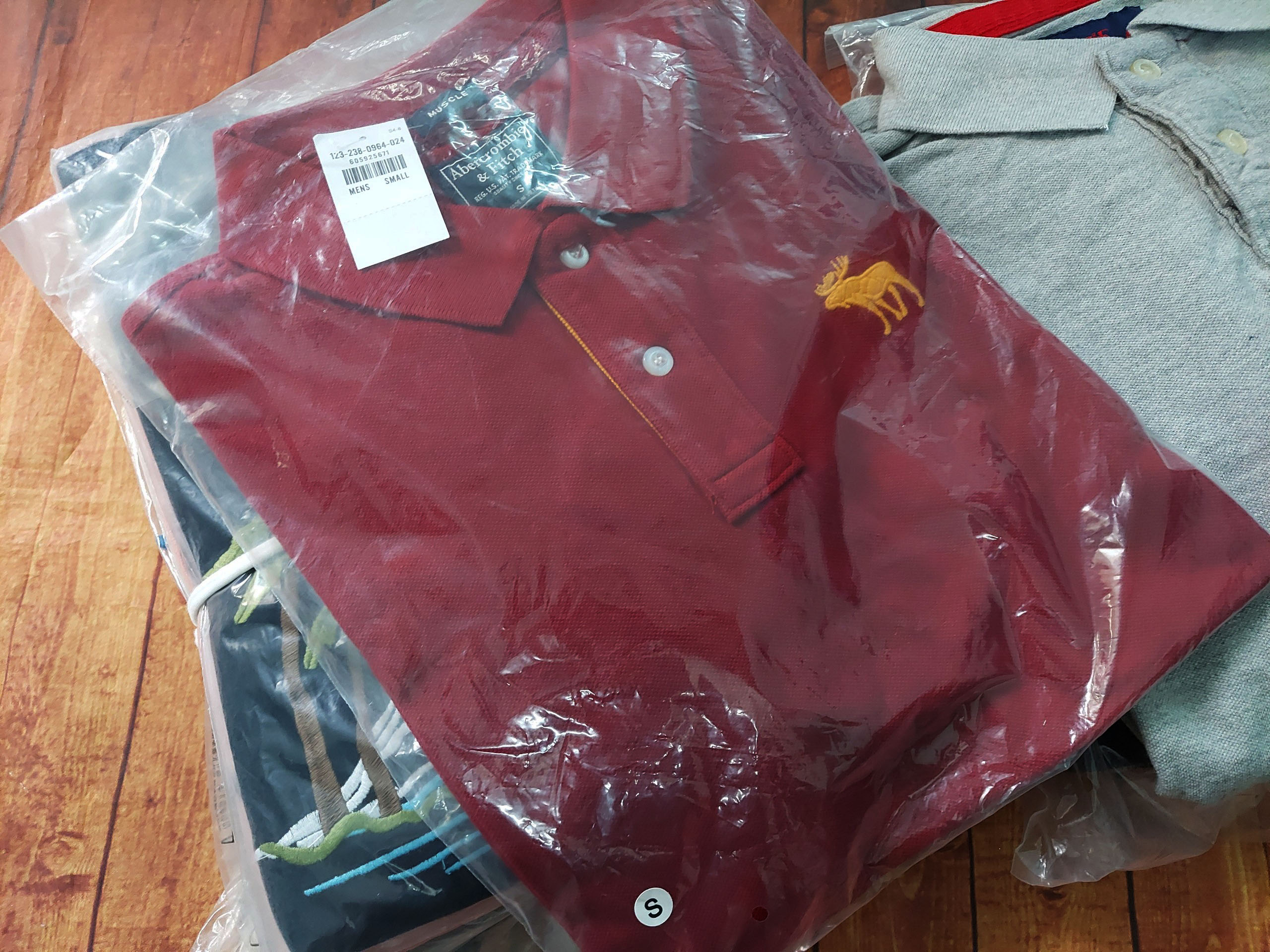 [HCM]Áo thun có cổ Abercrombie