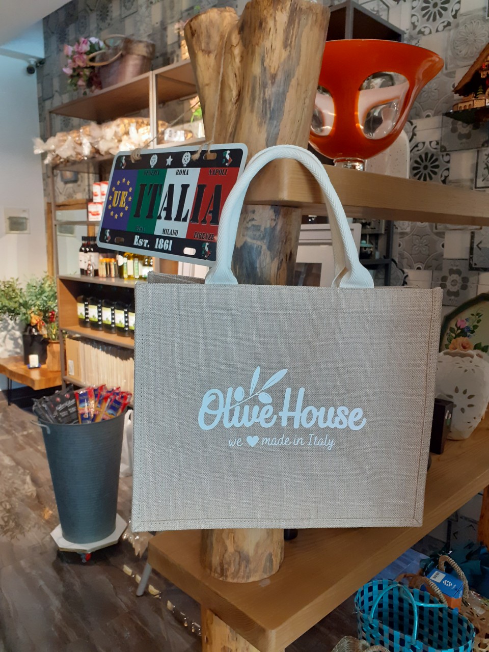 Túi vải đay Olive House có nút hít nam châm