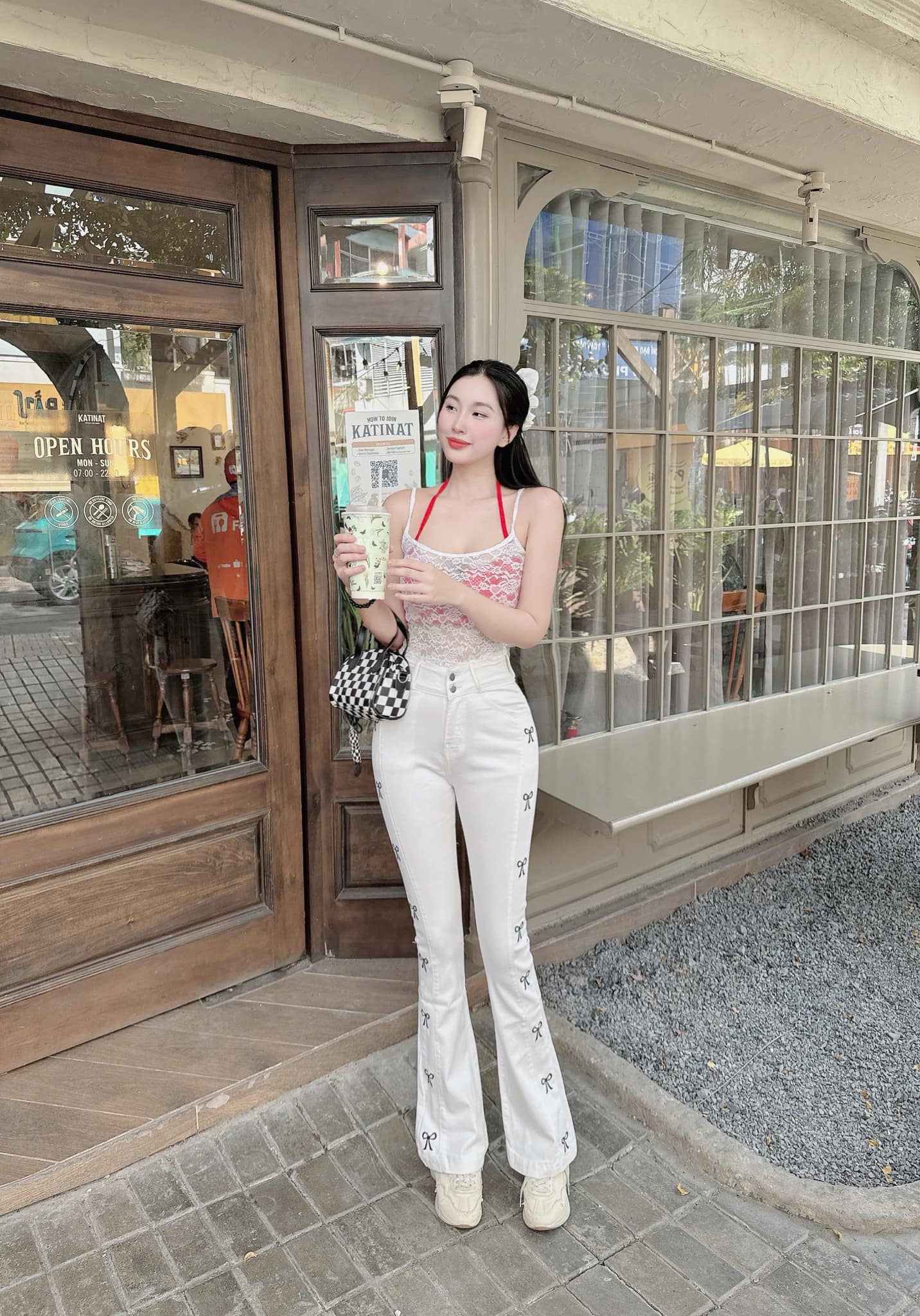 Quần Jeans Nữ Lưng Cao Ống Loe Thời Trang