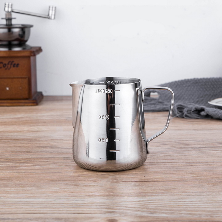 Ca đánh sữa inox 350ml có chia vạch