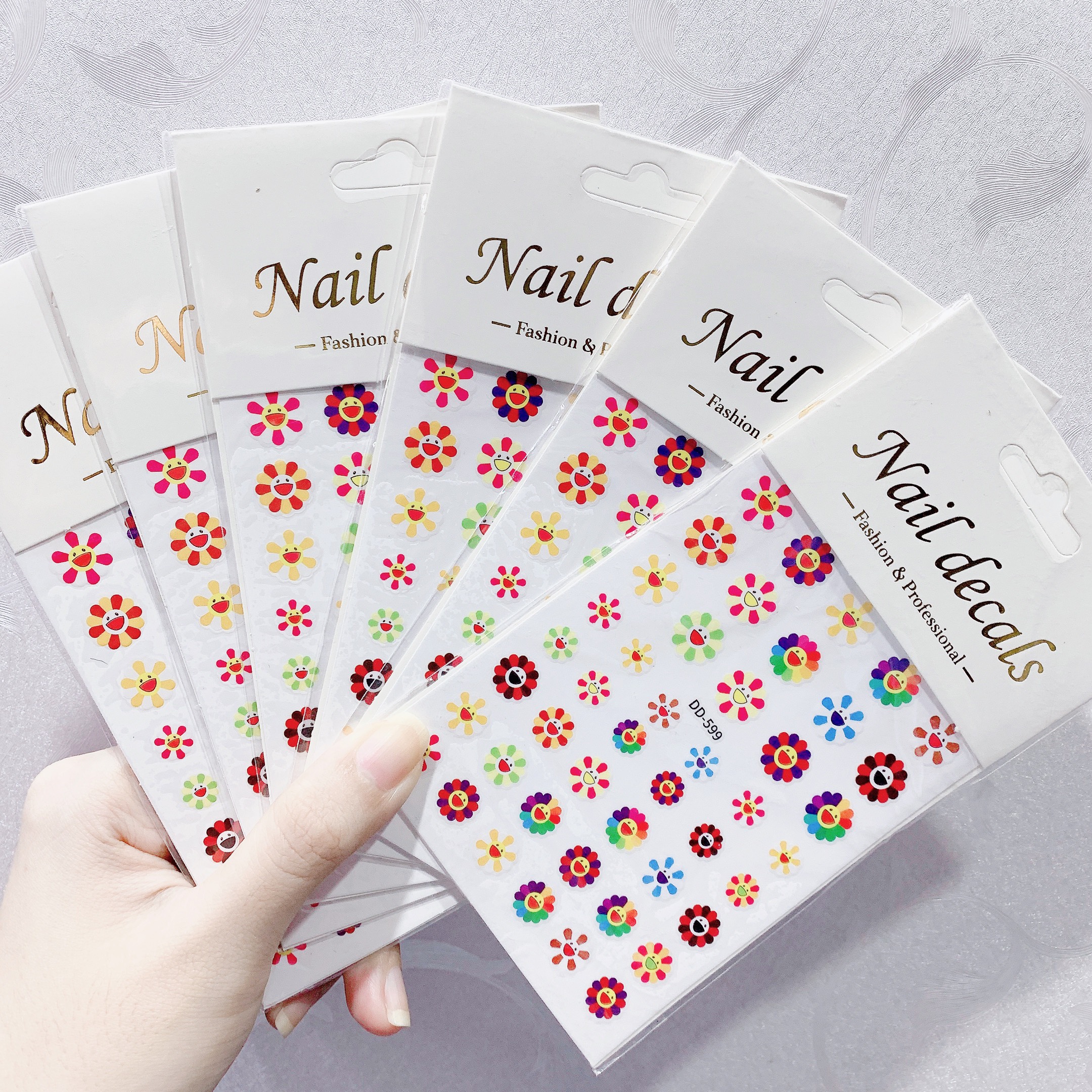 Sticker dán móng - Hình dán móng Doraemon dễ thương