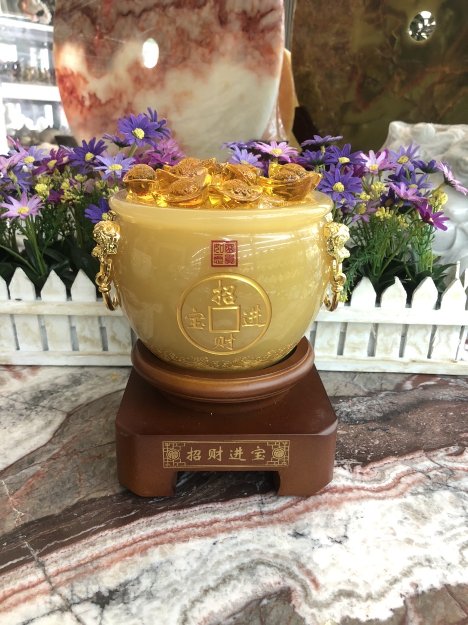 Thố đá thạch anh vàng - Cao 18cm