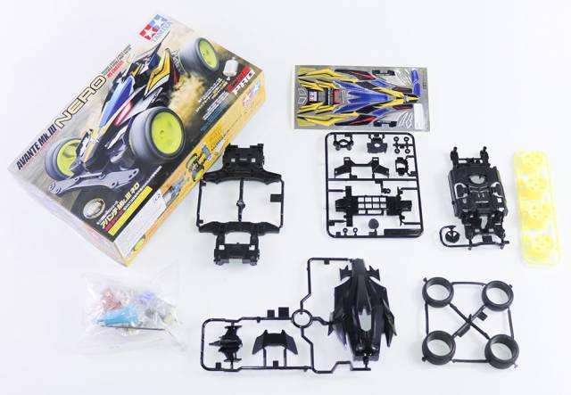 Xe Đua Lắp Ráp Tamiya Mini 4WD Avante MK.III Nero