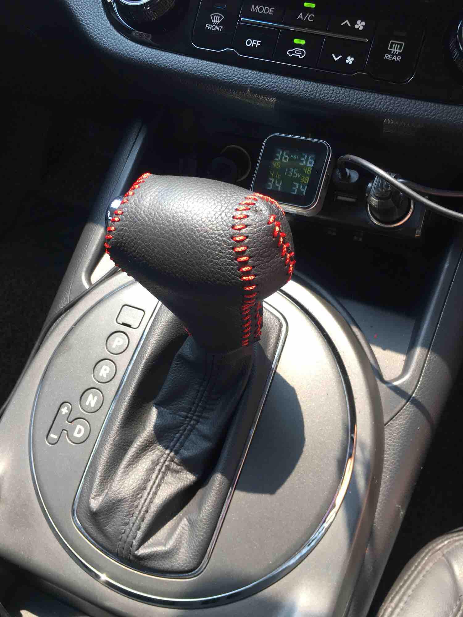 Bọc cần số ô tô KIA Sportage 2012 - 2018