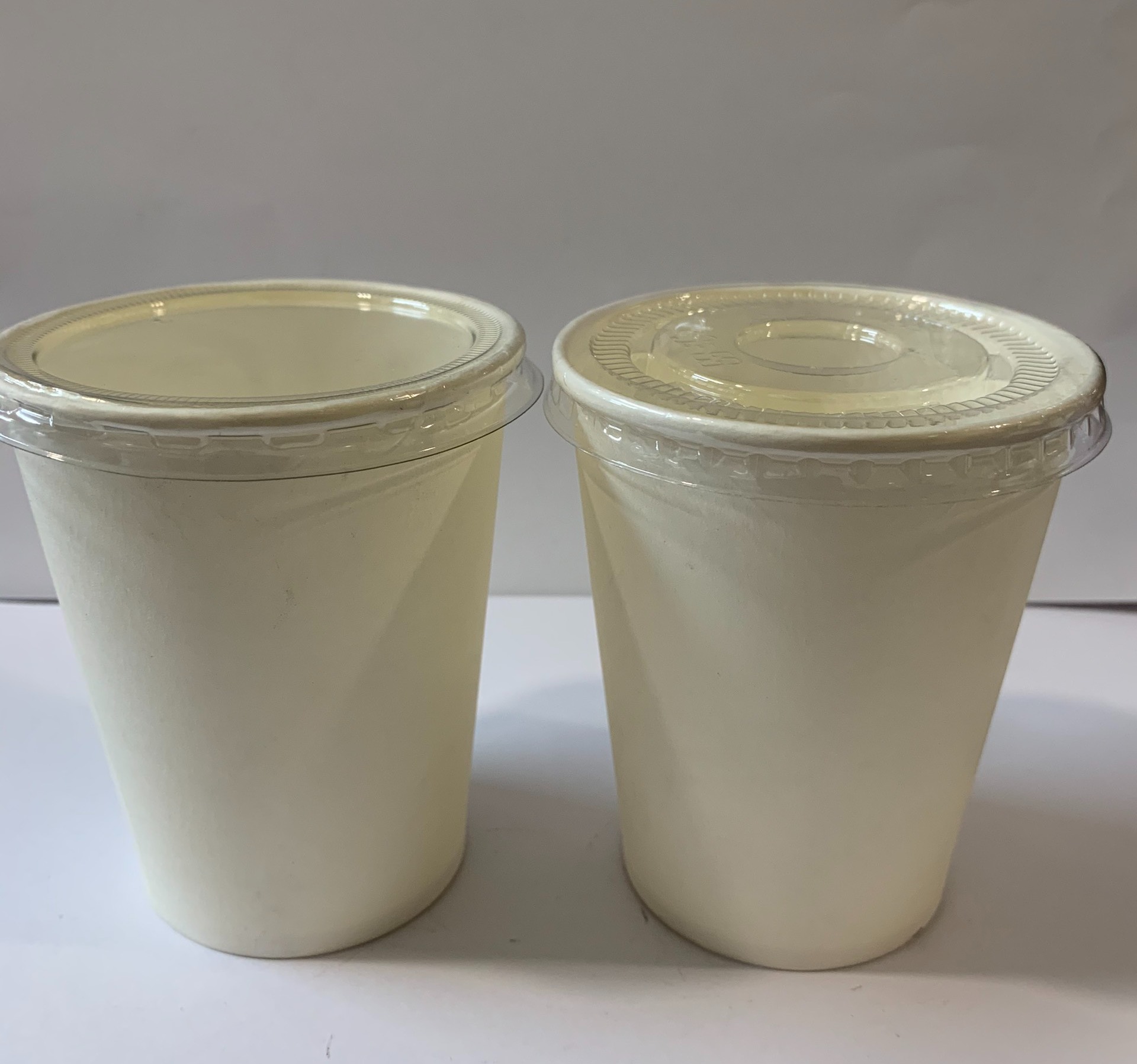 50 Ly Giấy 7oz 200ml (có nắp hoặc không nắp)