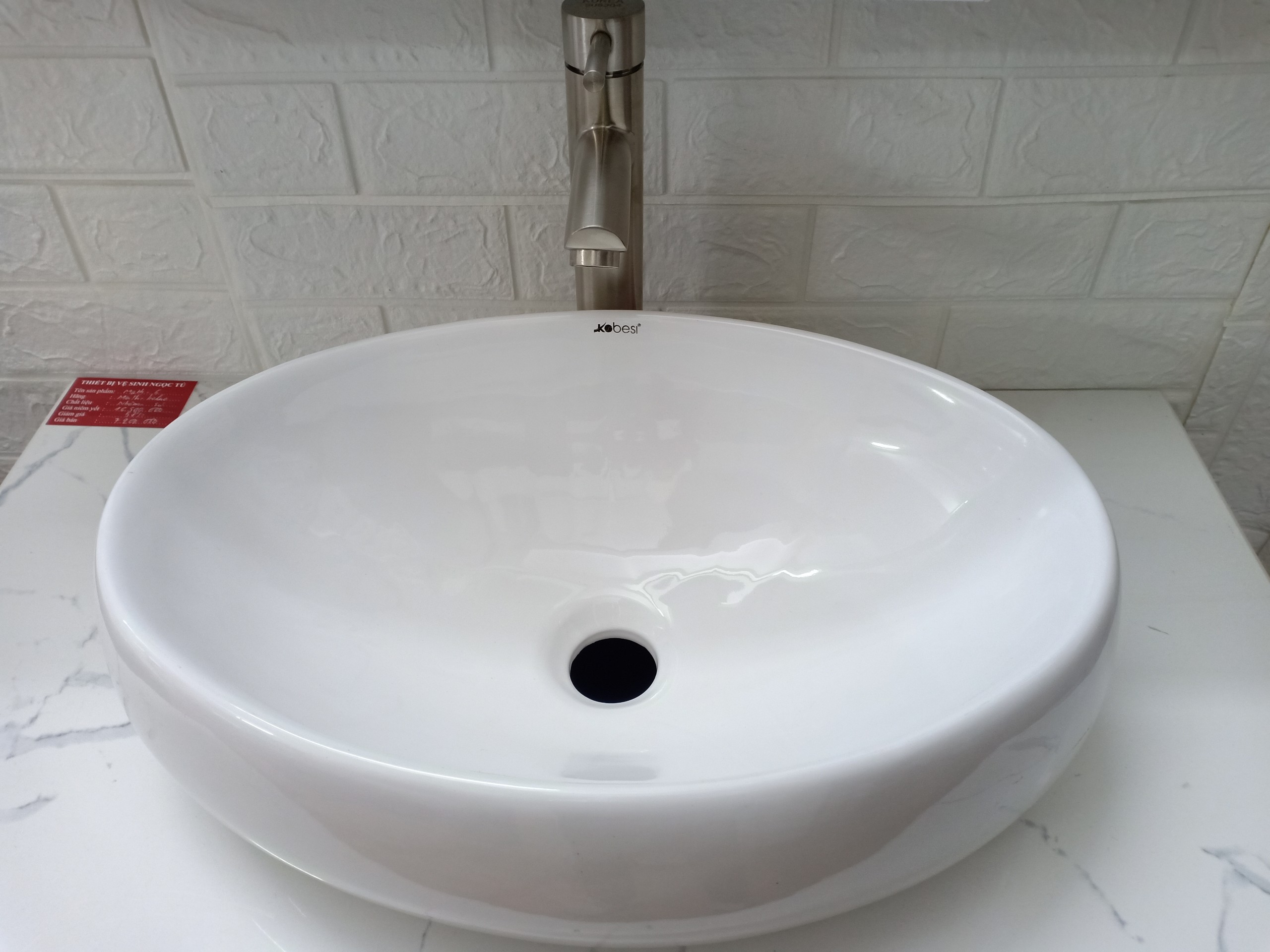 CHẬU RỬA MẶT ĐẶT BÀN , LAVABO hình ELIP 065C