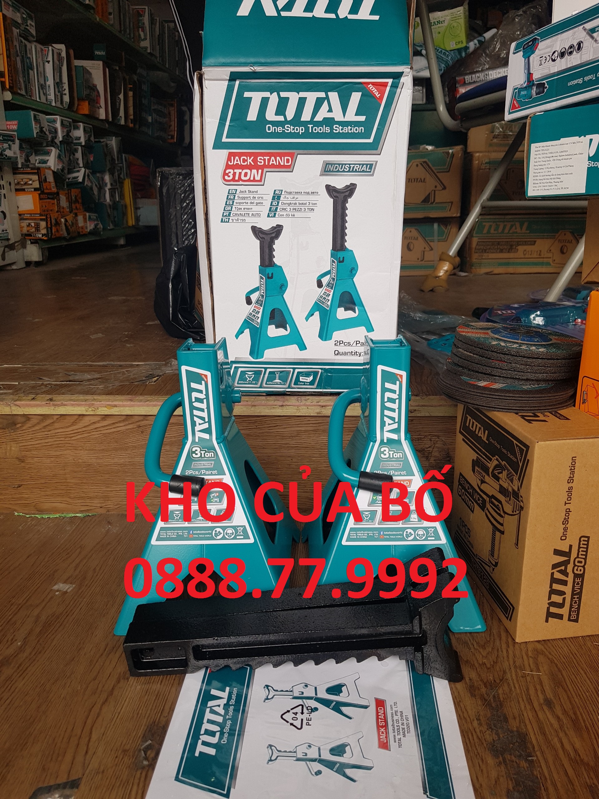 Đội kê 3 tấn Total THJS0301