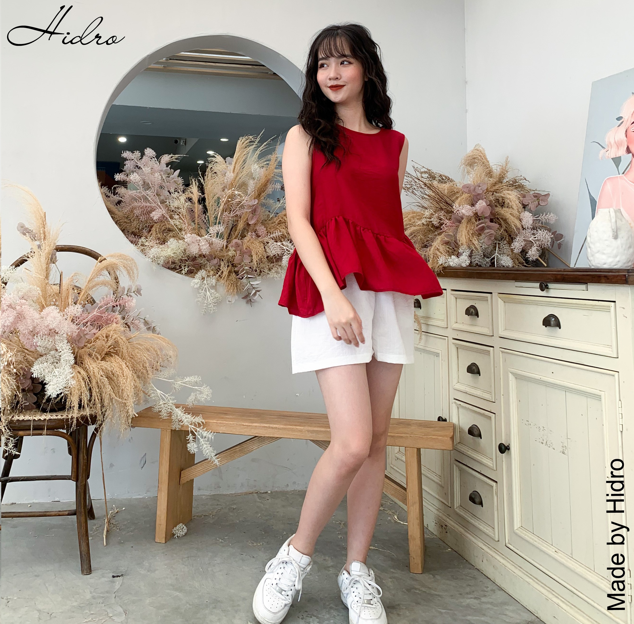 HIDRO Set áo đuôi bèo mix quần đũi trắng
