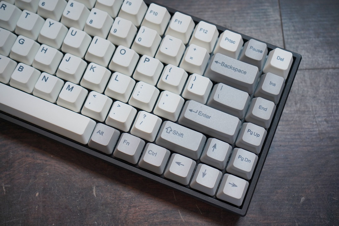 Bàn phím cơ không dây chơi game E-DRA EK384W - Gateron Switch