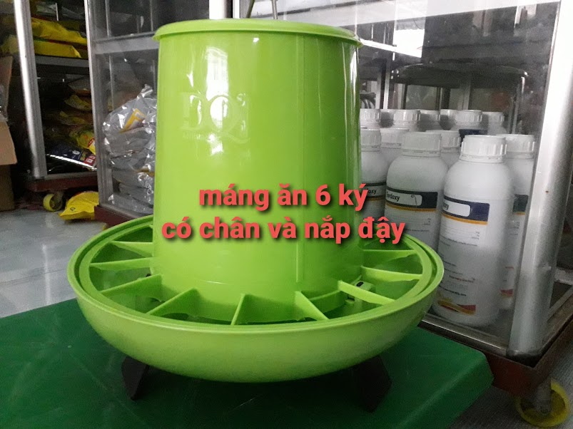 Máng ăn chống bới, Máng ăn gà vịt