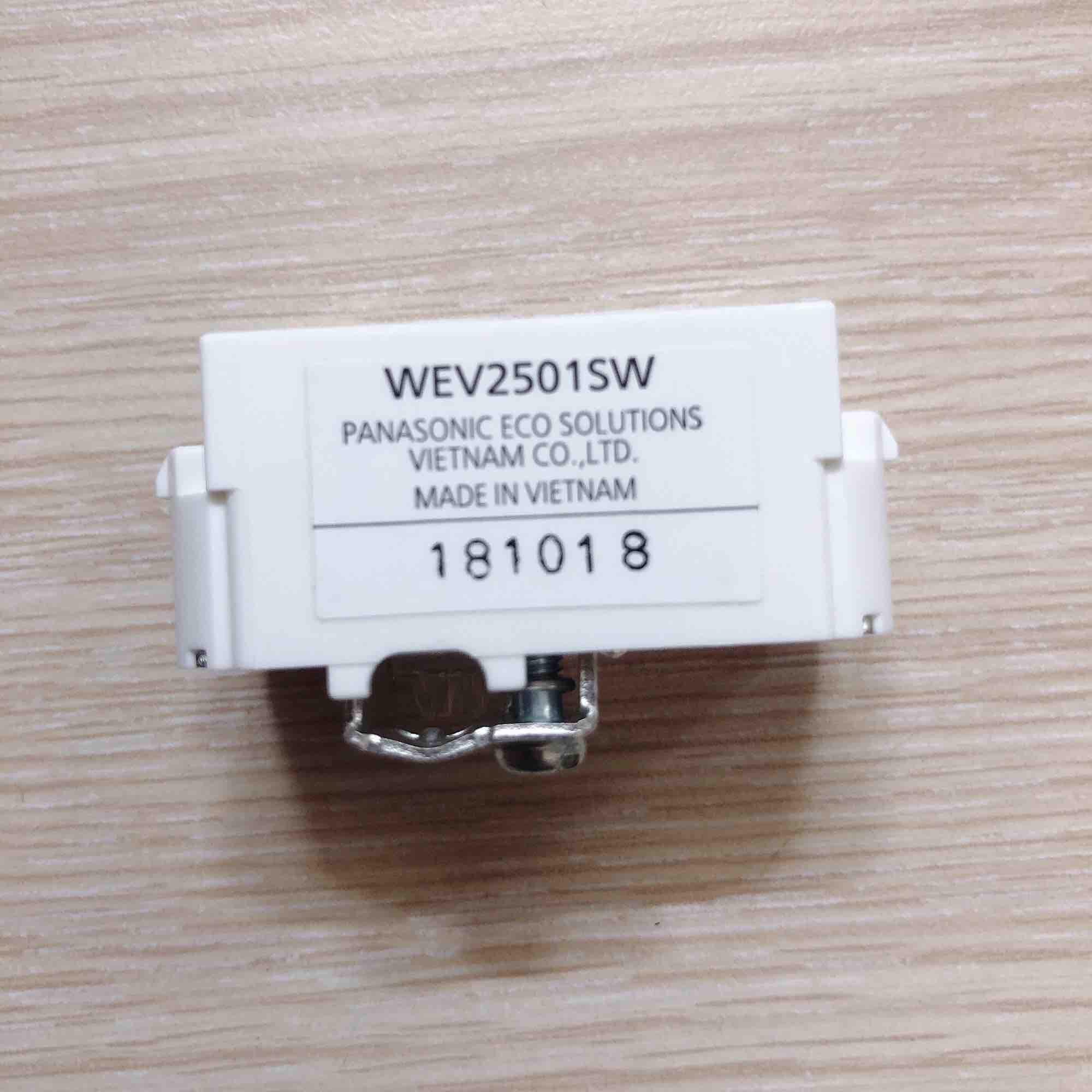 [HCM]Ổ cắm tivi panasonic
