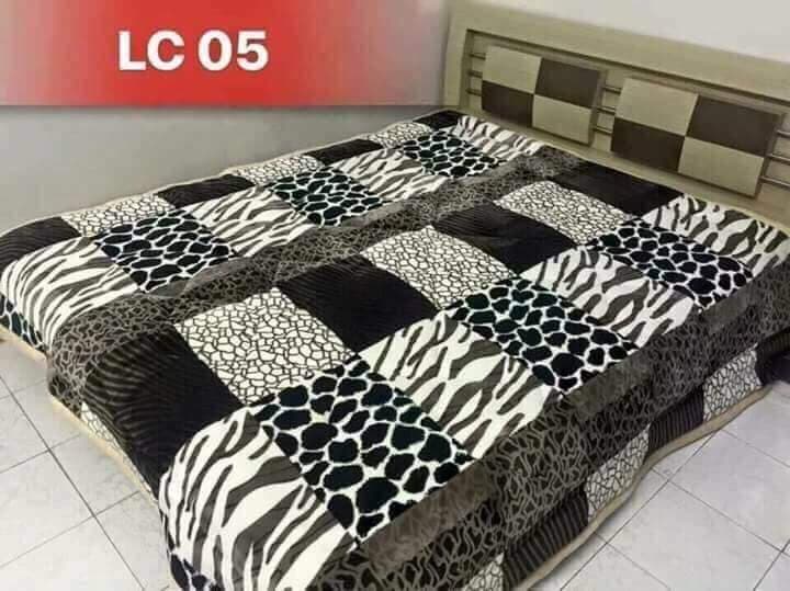 Chăn lông cừu Việt nam cao cấp  (Nhiều mẫu lựa chọn)