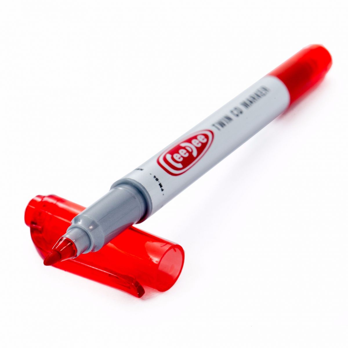 Bút Lông Dầu Thiên Long PM-04 Đỏ Nét Đẹp