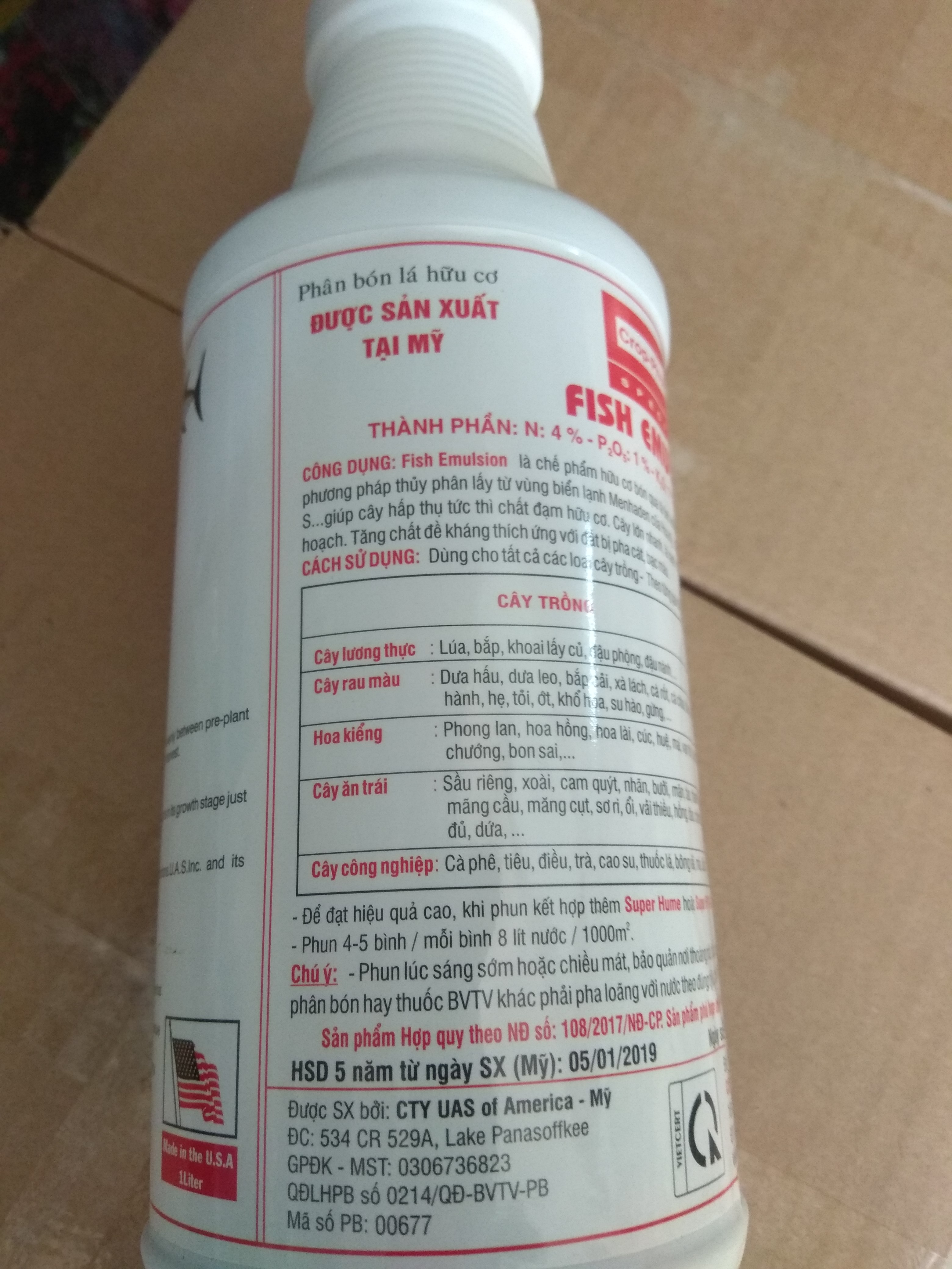 Phân hữu cơ đa lượng đạm cá cô đặc FISH EMULSION - Chai 1 lít