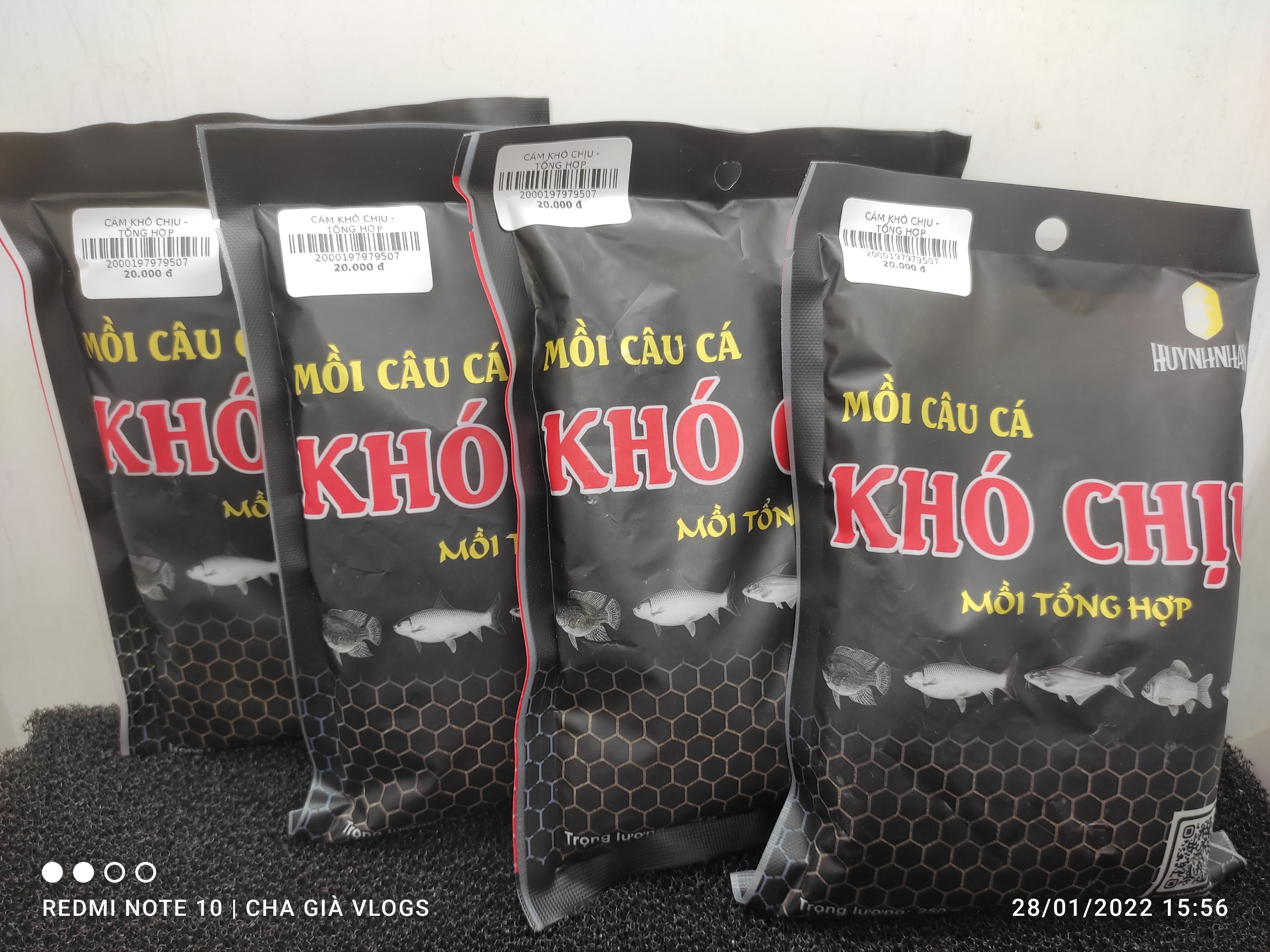 Combo 4 gói tuỳ chọn: CÁM MỘC ( XANH VÀ ĐỎ) / CÁM KHÓ CHỊU CHÉP/KHÓ CHỊU ĐEN