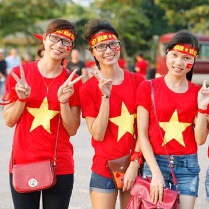 [Nguyen Thuy975798 Store] Áo Cờ Đỏ Sao Vàng Chất Đẹp