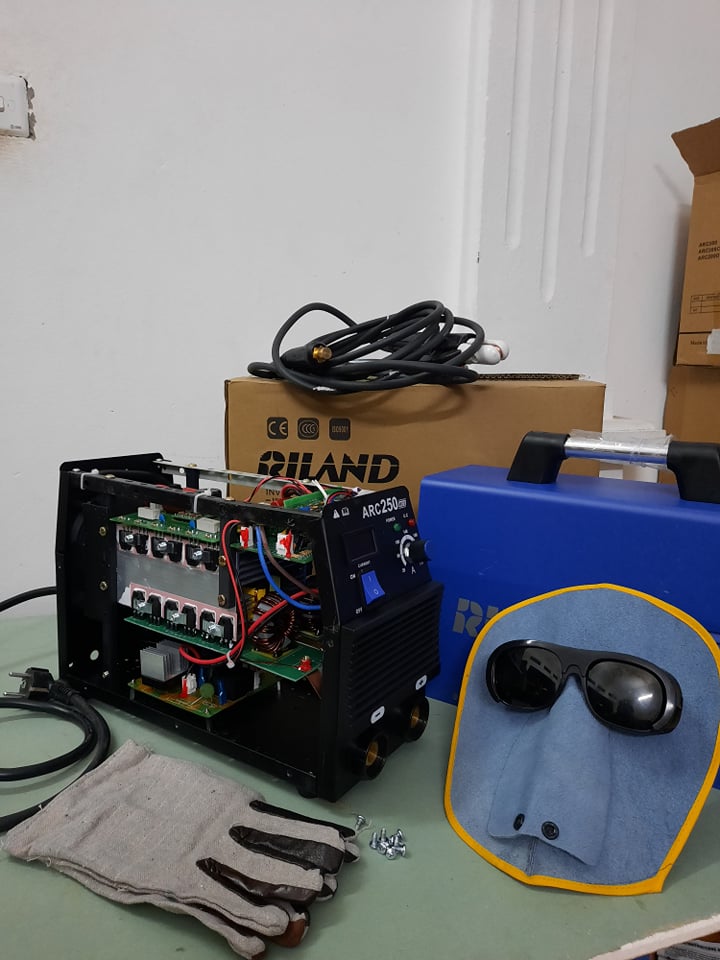 máy hàn điện tử