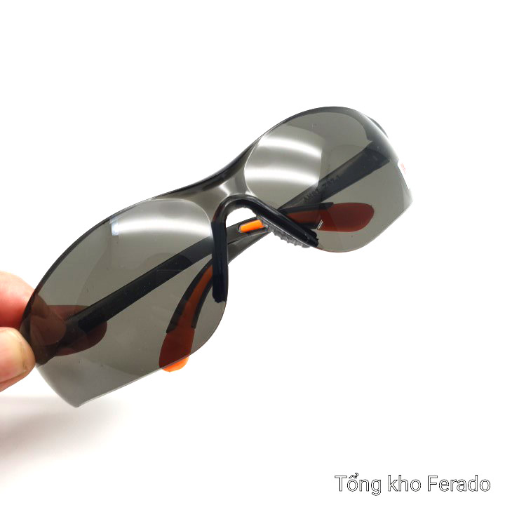 Kính mắt Okey đen thời trang