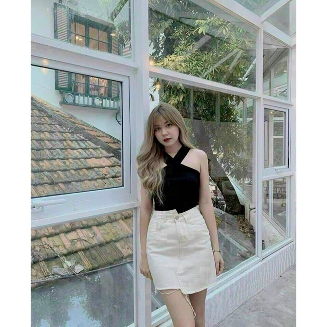 Áo cổ yếm phối dây chéo form croptop ôm body